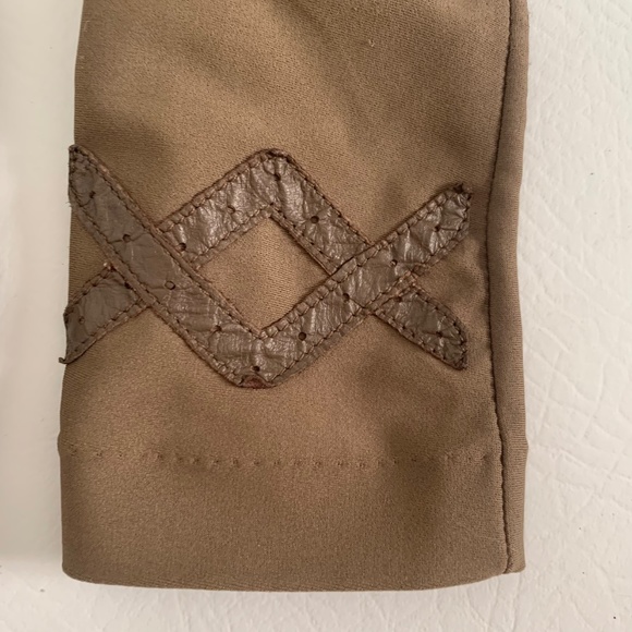 Vintage 60s Fownes Brown Nylon with Leather Accent Driving Gloves - Picture 8 of 10